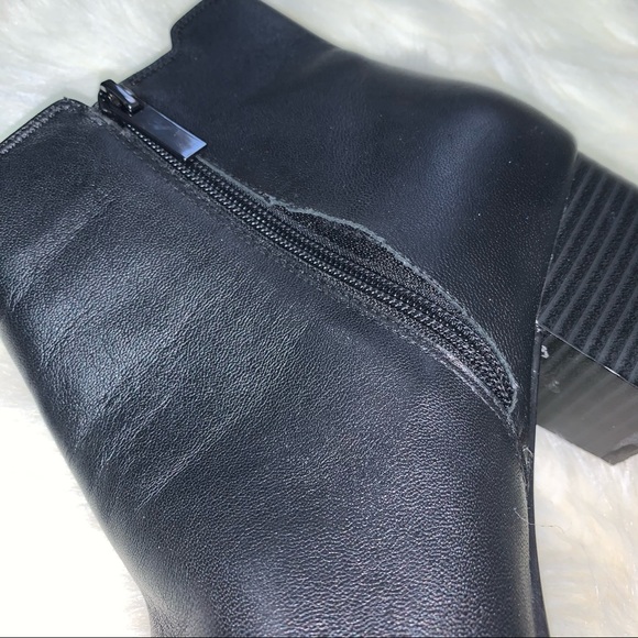 Bandolino Floella Booties in Black - Picture 10 of 16